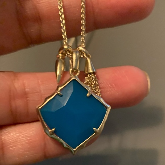 Kendra Scott Arlet Necklace in Blue Agate - Picture 13 of 14